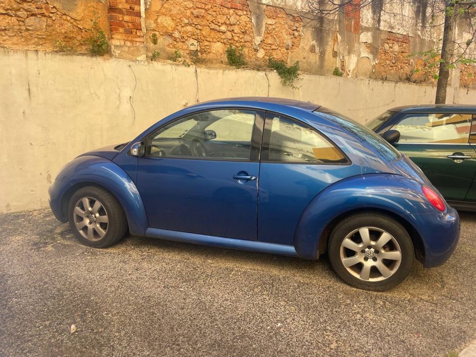 Volkswagen Beetle Blue