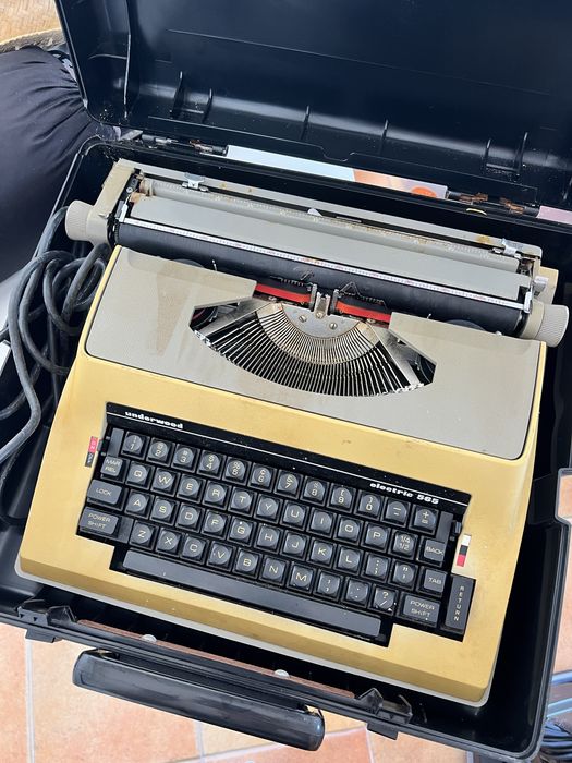 Maquina de escrever underwood