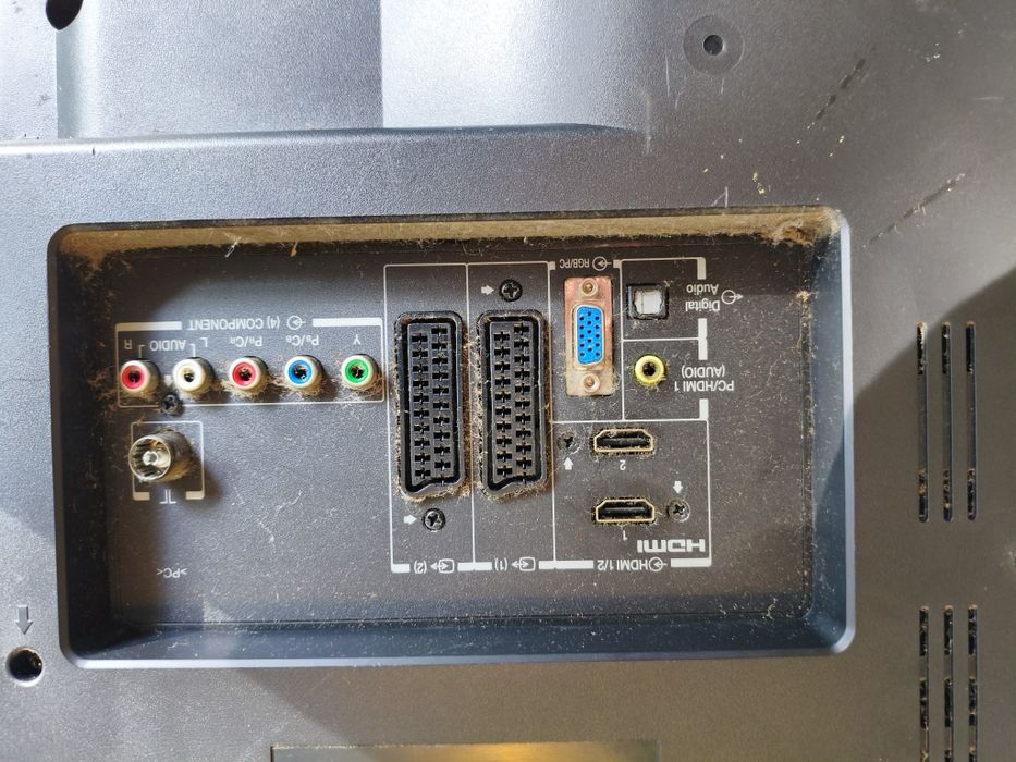 TV 32" Toshiba 32LV733G ótimo estado