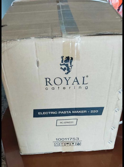 Laminadora, cafetera, amasadora, calentador