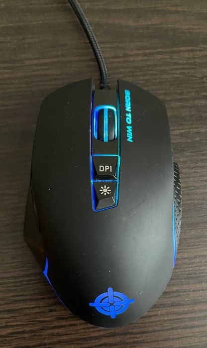 Продаю геймерську USB мишку