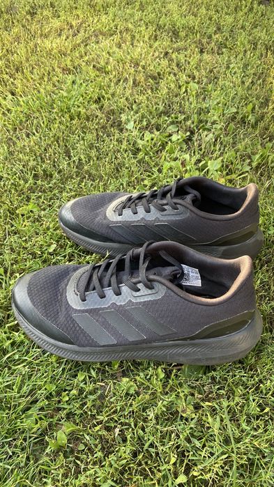 Продам кросівки сітка adidas розмір 38