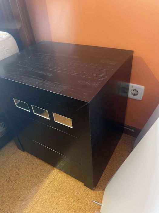 2 mesinhas de cabeceira