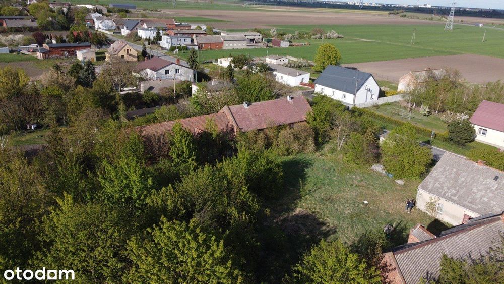 Nieruchomość z dużym budynkiem gospodarczym 324 m² i działką 2400 m²