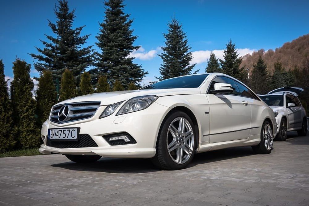 Mercedes-Benz Klasa E Mercedes Benz W207 2010 1.8 CGi