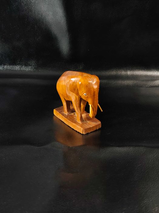Słoń Z Drewna Teak