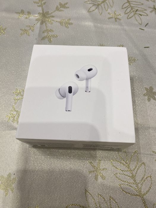 Продам Airpods Pro 2 (lightning)