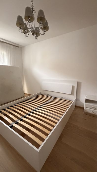 łóżko białe IKEA