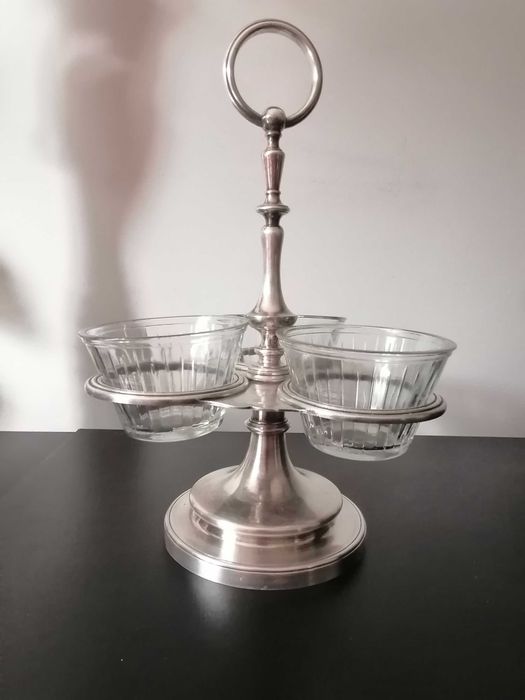 Peça  Christofle - Prata. Pesa 1kg