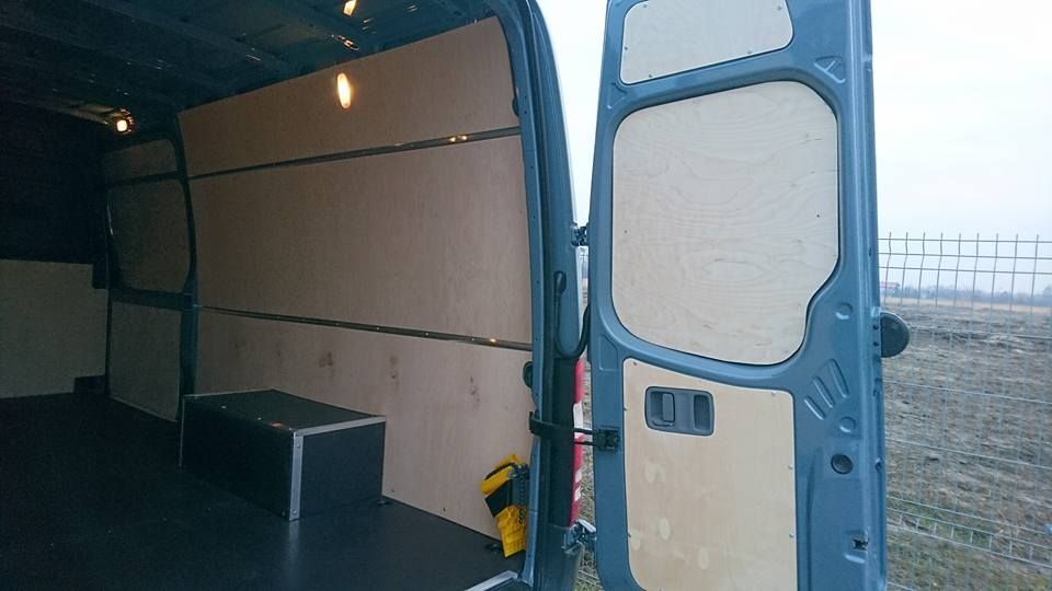 Zabudowa warsztatowa MB Sprinter L2H2