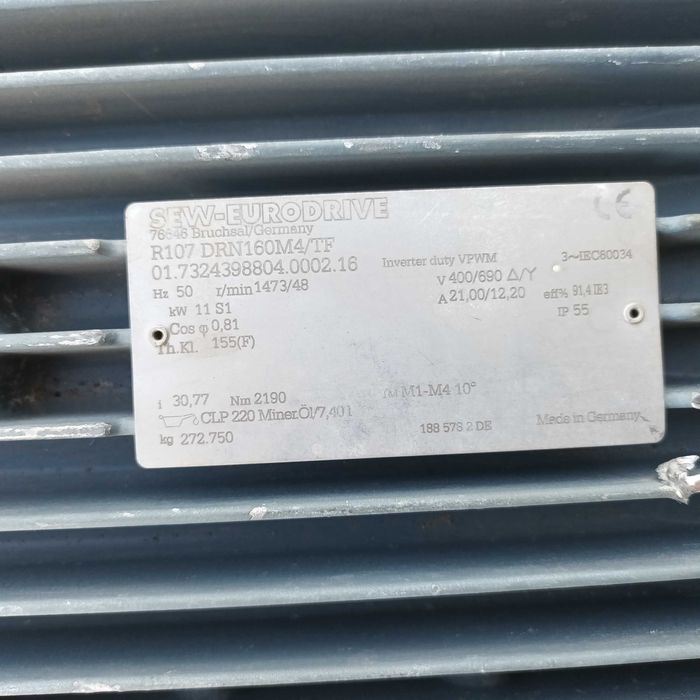 Motoreduktor Sew 11kw 48 onr/min oś 70mm