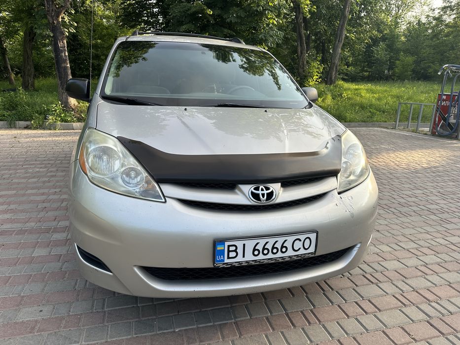 Продам тойота сиена