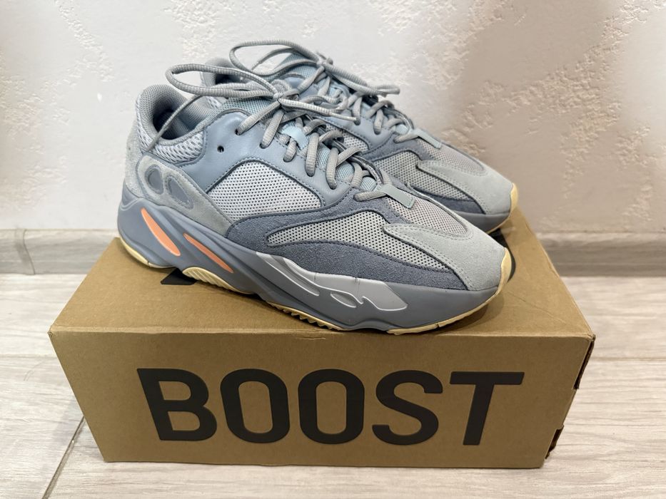 Кросівки Adidas Yeezy Boost 700 Inertia "Grey", оригінал