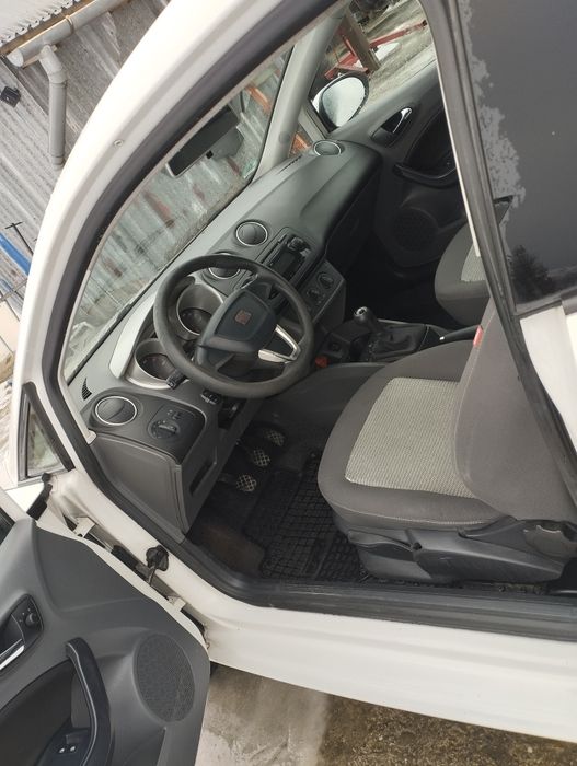 Seat Ibiza 2009 1.6 105km