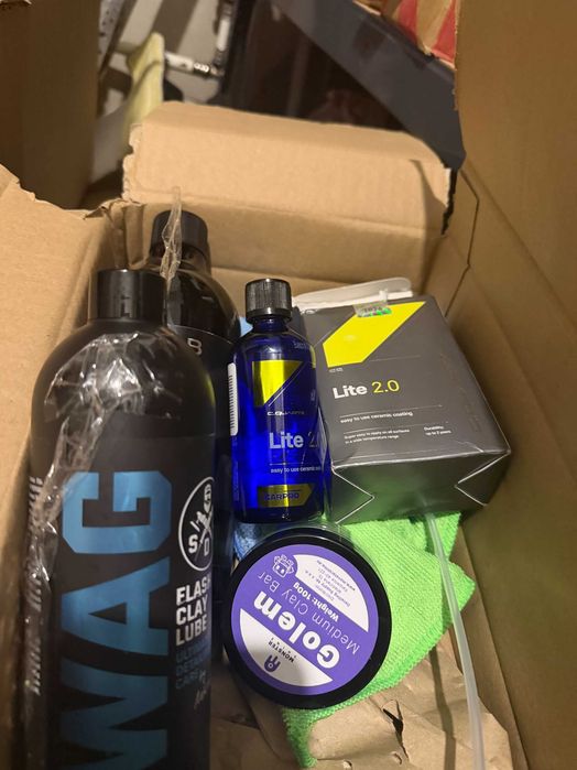 CarPro Cquartz Lite 2.0 + glinka + Carlab Pro Wipe-R + SWAG FLASH CLAY LUBE