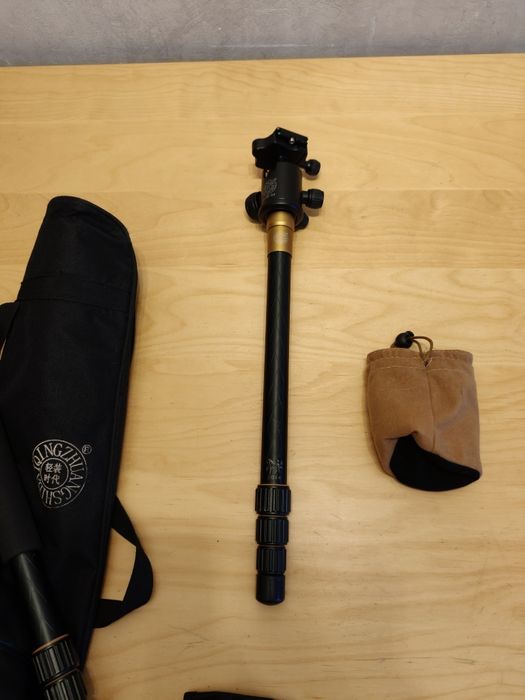 Statyw fotograficzny z głowicą kulową