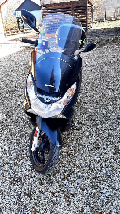 Skuter Honda Pcx 125 super stan