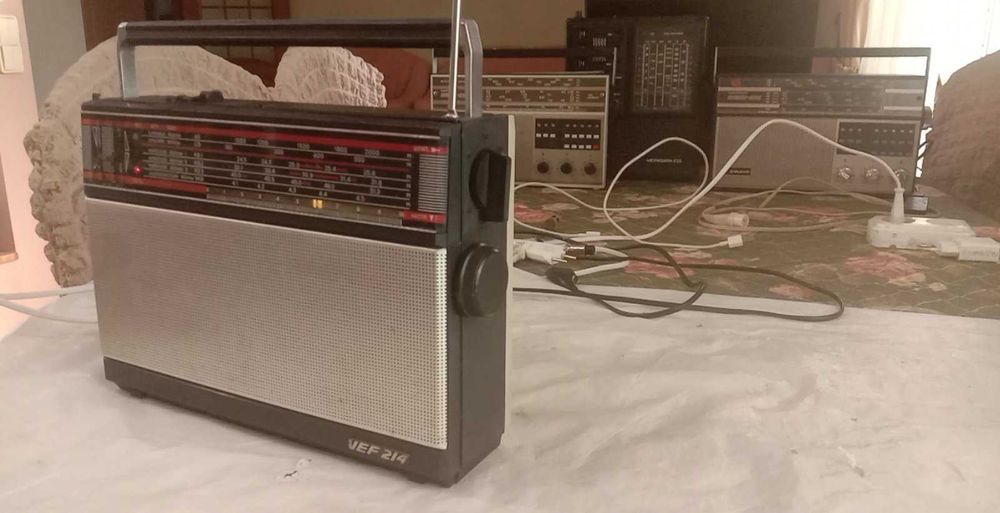 Радиоприемник ВЭФ 214 с ФМ диапазоном