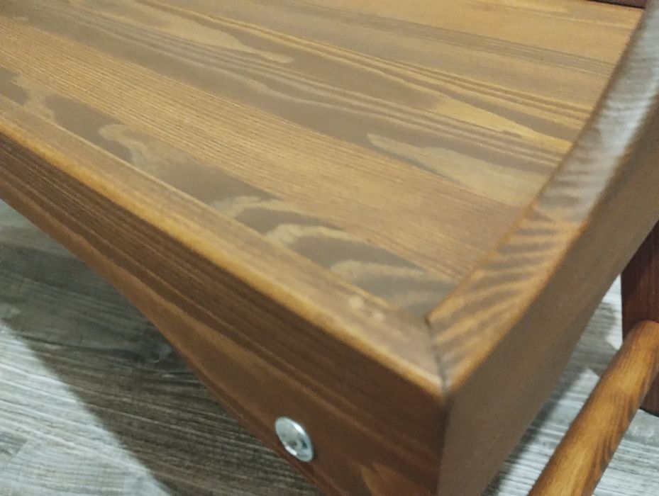 Столик для ноутбука ,планшета.столик для сніданку.