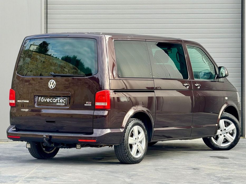VW Multivan 2.0 TDi 180 Highline BlueMotion