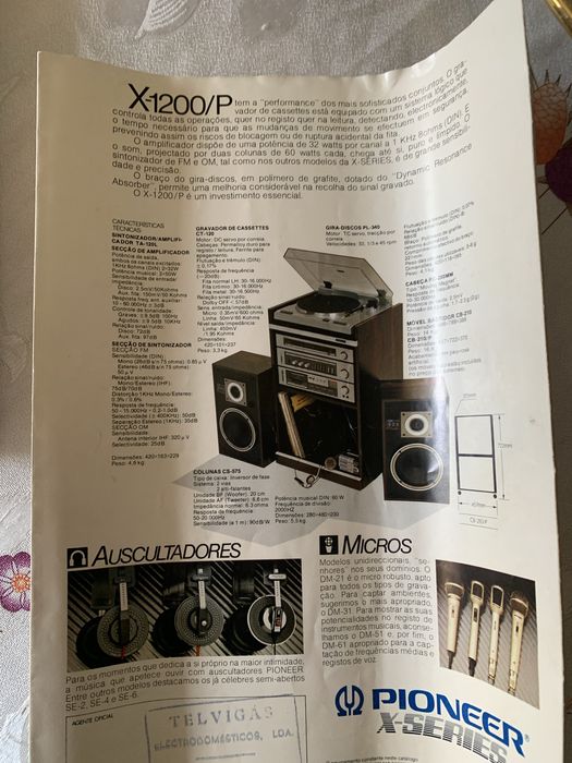 Aparelho de som  com discos