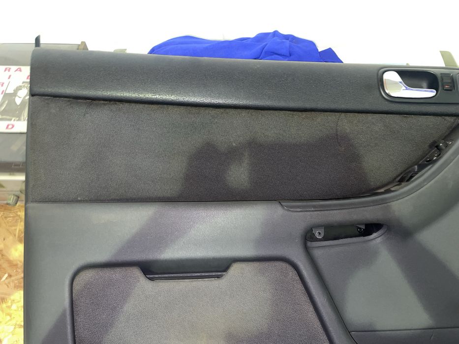 Quartelas Audi A3 8L 3 portas