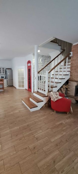 Оренда будинку з Каміном, Дмитрівка