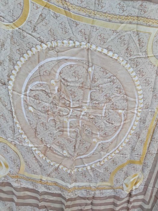 NOWY szal chusta GUESS beżowa logo braz nude