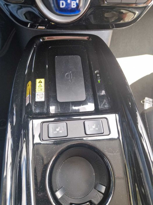 Prius Plug In Luxury NACIONAL IVA Dedutível