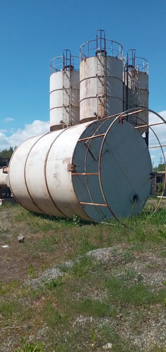 Продам силоса вертикальние