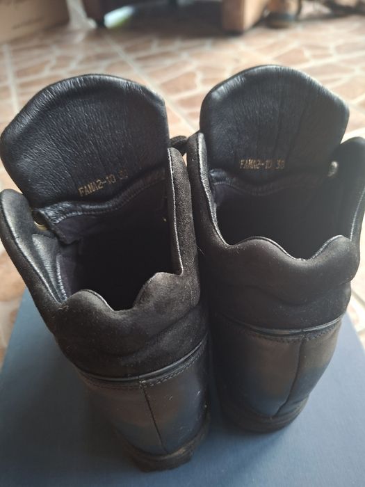 Sneakersy Badura 38r.skóra półbuty