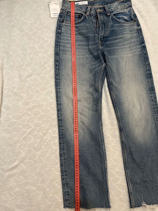 Прямі джинси ZARA