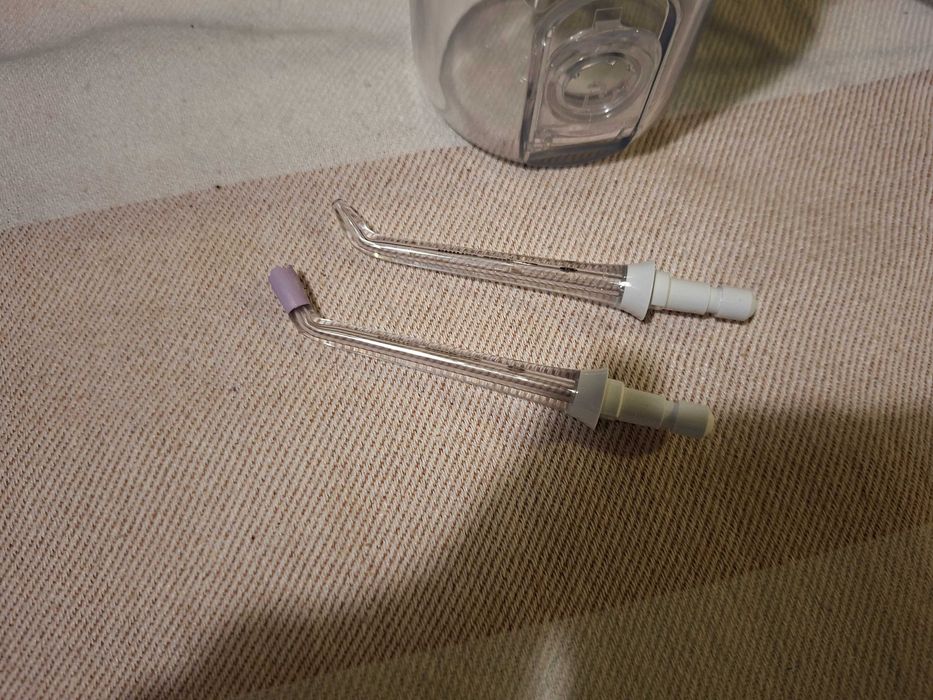 Irygator bezprzewodowy PHILIPS HX3826/31 Biały