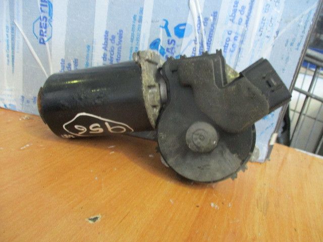 Motor limpa vidros frente NISSAN Almera Tino (V10)