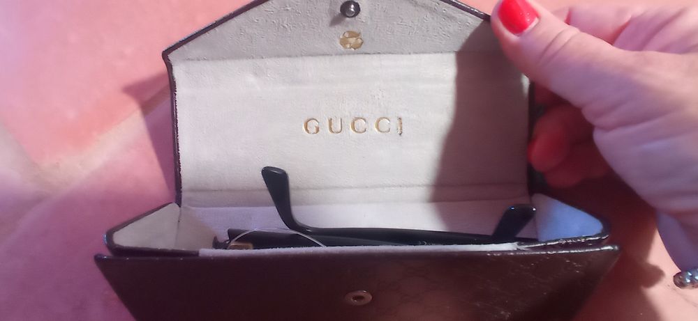 Óculos Gucci mulher, sem lentes. Com caixa de origem