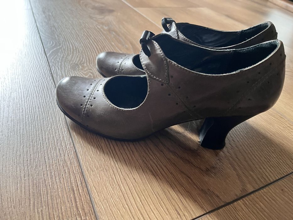 Pantofle damskie Minelli