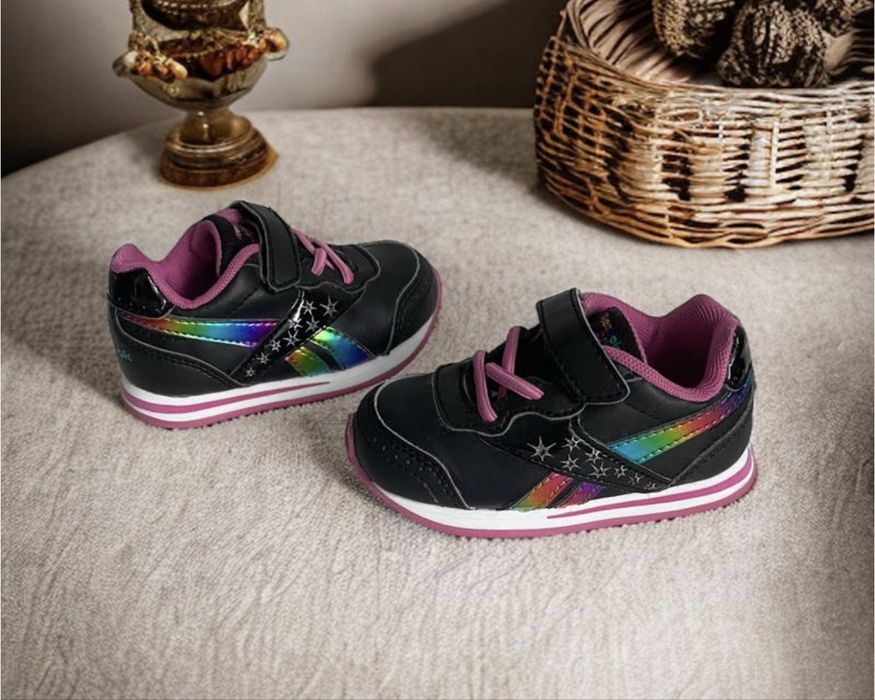 Кросівки Reebok оригінал які блимають для дівчинки