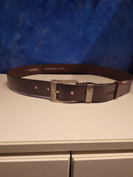 Brązowy męski skórzany pasek Lacoste 115 cm