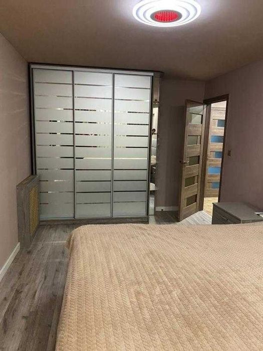 Продам 3 к квартиру на Нових Будинках.