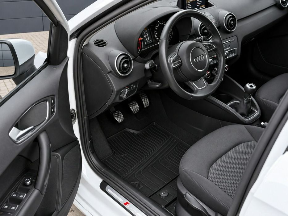 Audi A1 Sportback S-line