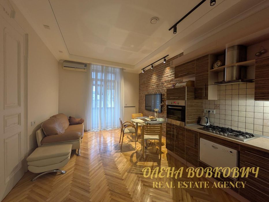 Оренда 2-к.кв. в центрі, вул. Кардинала Любомира Гузара