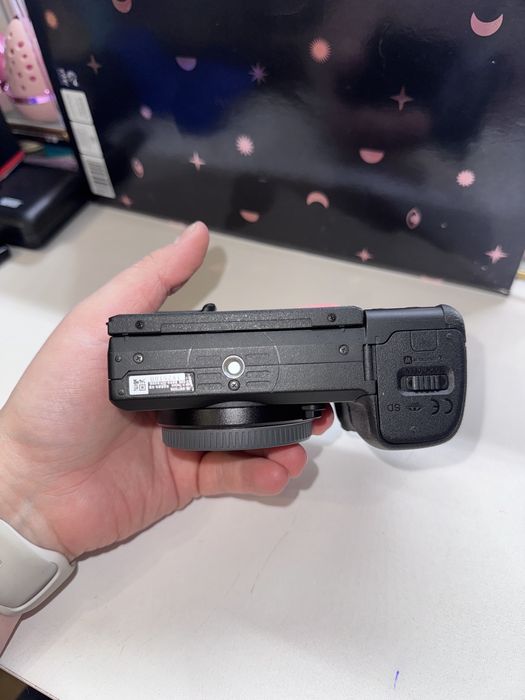 Sony a6400 + 18-135mm