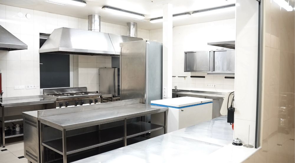 Commercial real estate at st. Petefi Shandora pl (area 1010 m²) - Atlanta.ua - photo 17