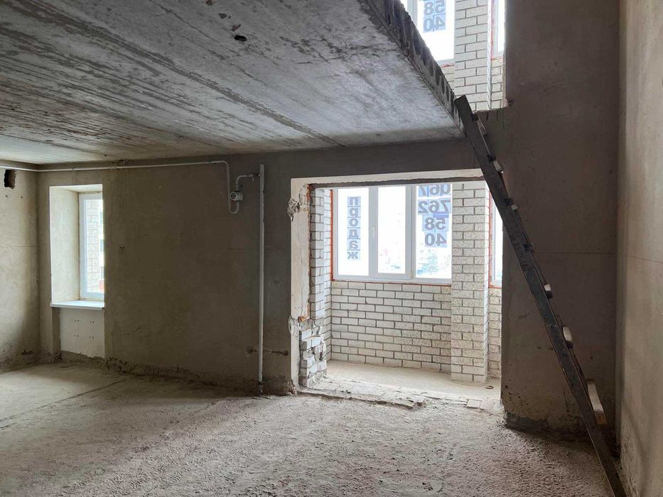 Продам дворівневу квартиру на Масанах