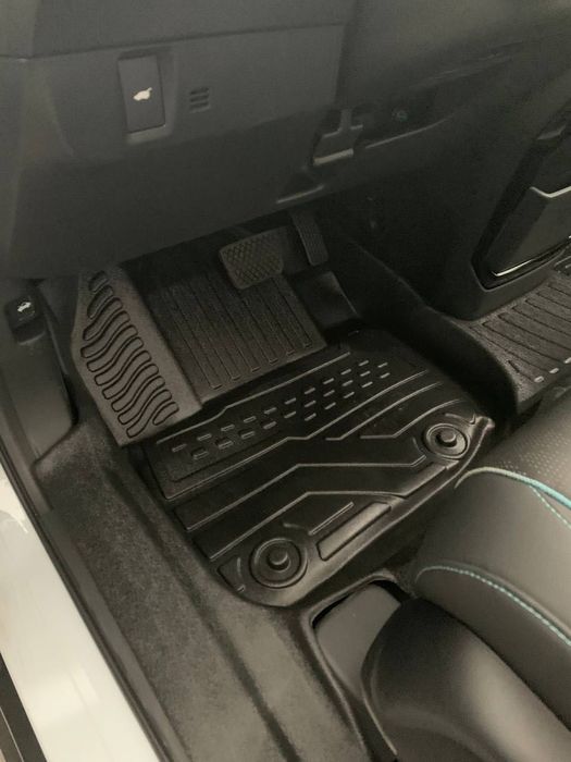 Коврики для Honda e:NP2