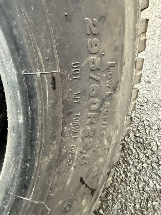 295/60/22,5 Bridgestone Duravis R-Drive 002 – bez napraw