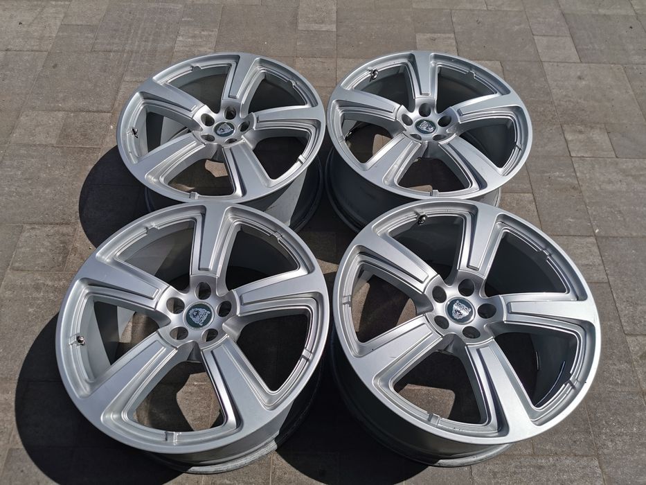 Разноширокие диски Jaguar 5*108 R20