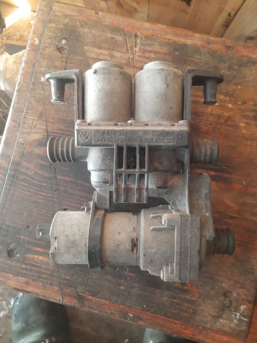 Продам двери bmw e39