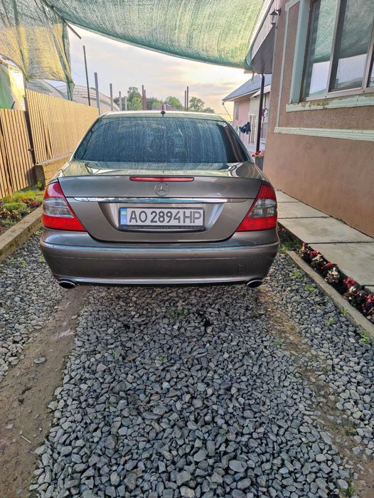 Авто мерседес w 211