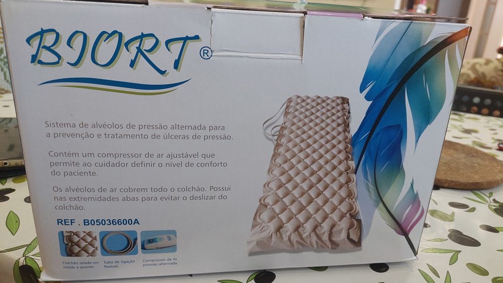 Colchão anti escaras com compressor.